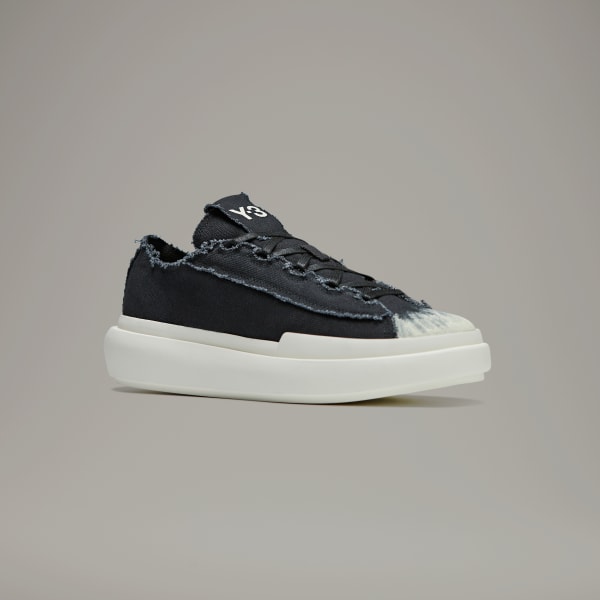 Do y 3 store shoes run big