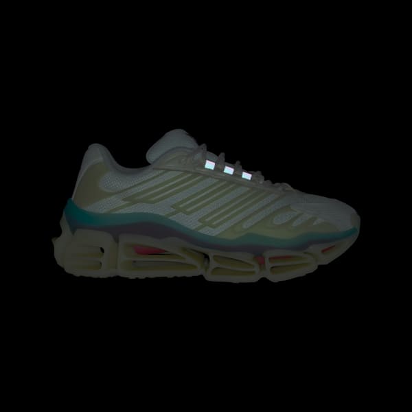 Bialy Buty Chavarria Megaride AG