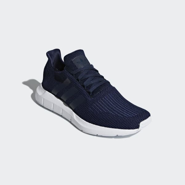 Кроссовки Swift Run
