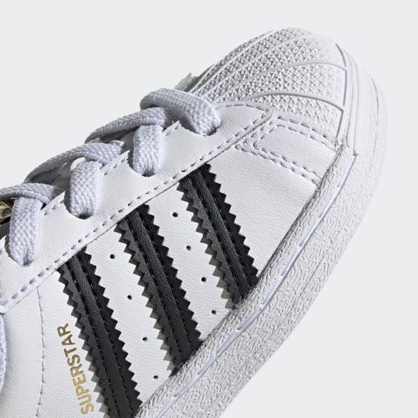 White Superstar Shoes FCE83