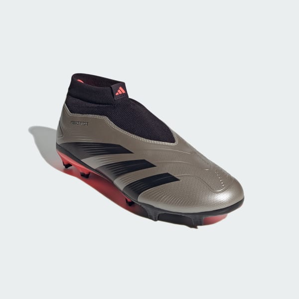 Predator League Laceless Firm Ground Boots