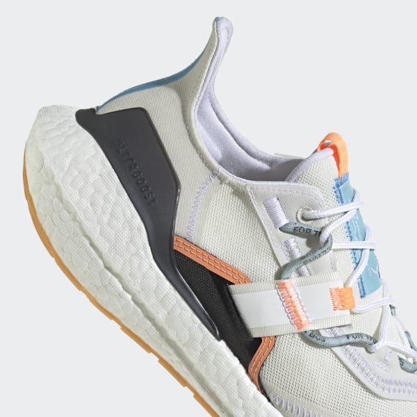 Ultra boost parley hotsell feminino