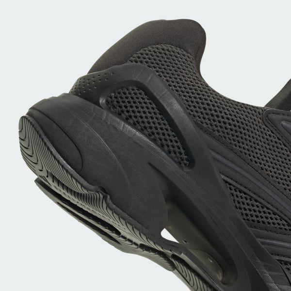 adidas by Stella McCartney スポーツウェア 2000 / adidas by Stella McCartney  Sportswear 2000 - ブラック | アディダス ジャパン