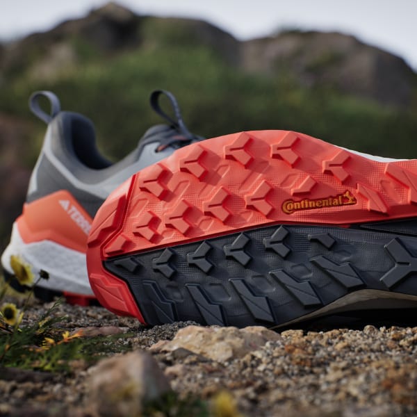 adidas Terrex Free Hiker 2.0 Low Gore-Tex Hiking Shoes - Grey