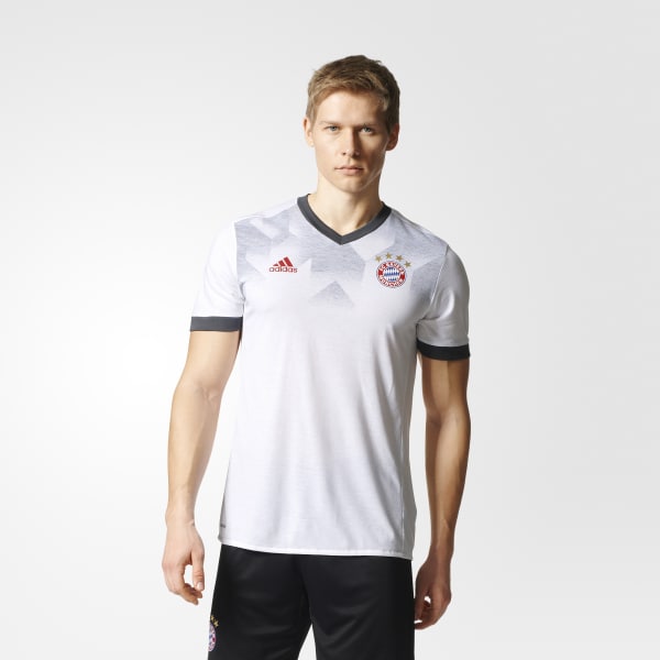 vetement FC Bayern München Tenue de match vetement FC Bayern München Tenue de match