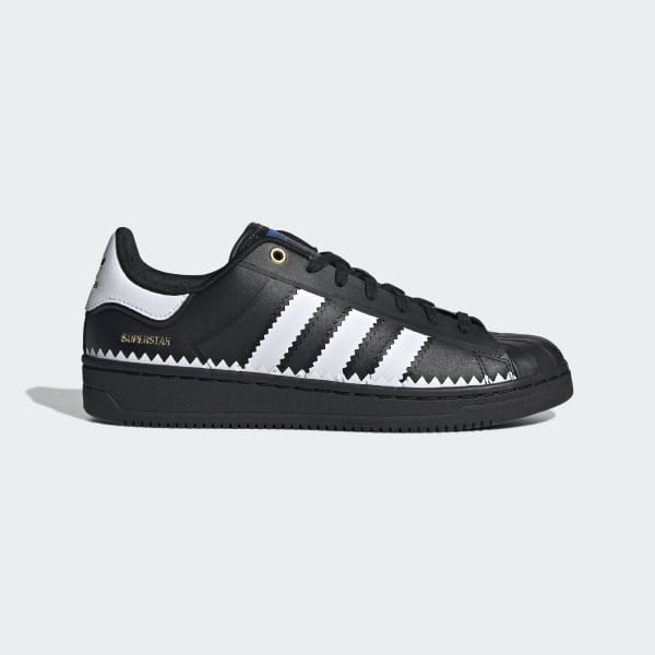 The 2025 adidas superstar