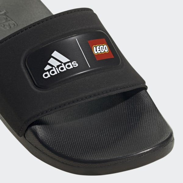 cerná Pantofle adidas adilette Comfort x LEGO® LUQ31