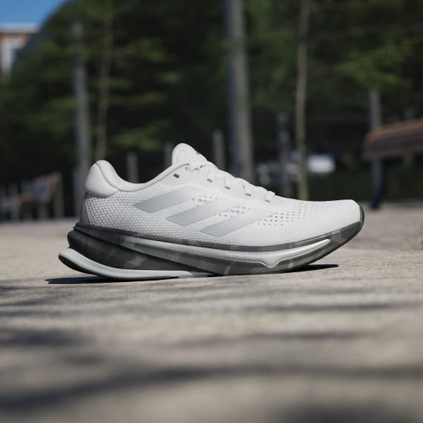 Grey Supernova Rise Running Shoes