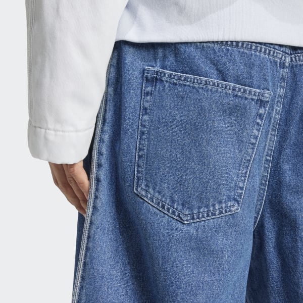 ◆Adidas◆Adicolor Denim Firebird Shorts JD2562,JD3107 CLOTHING - Adicolor Denim Firebird Shorts - Blue | adidas Oman