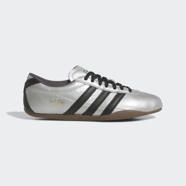 adidas シルバー スニーカー　23.5センチ Tokyo_Shoes_Silver_JQ3024_db01