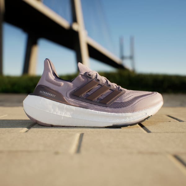 Roxo Tênis Ultraboost Light