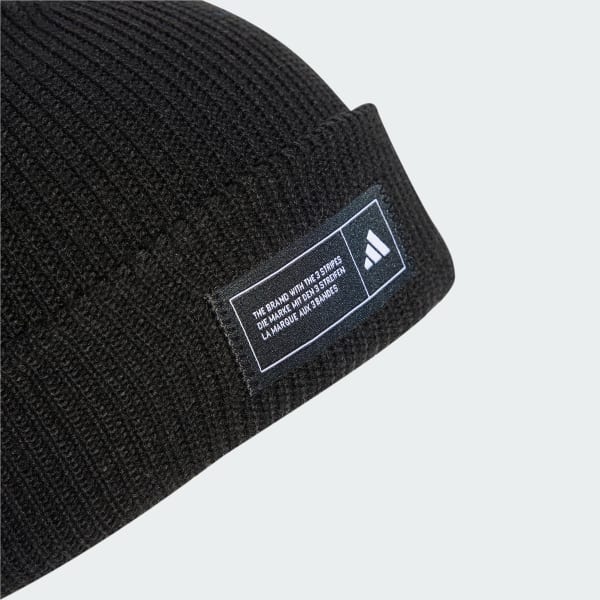 zwart Essentials Cuffed Beanie