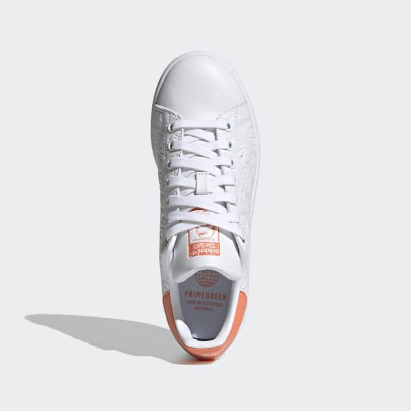 stan smith size up or down