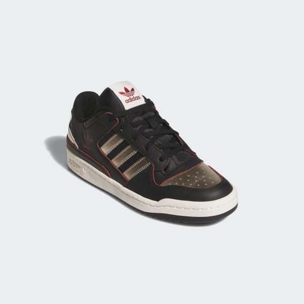 cerná Forum Low CL Shoes