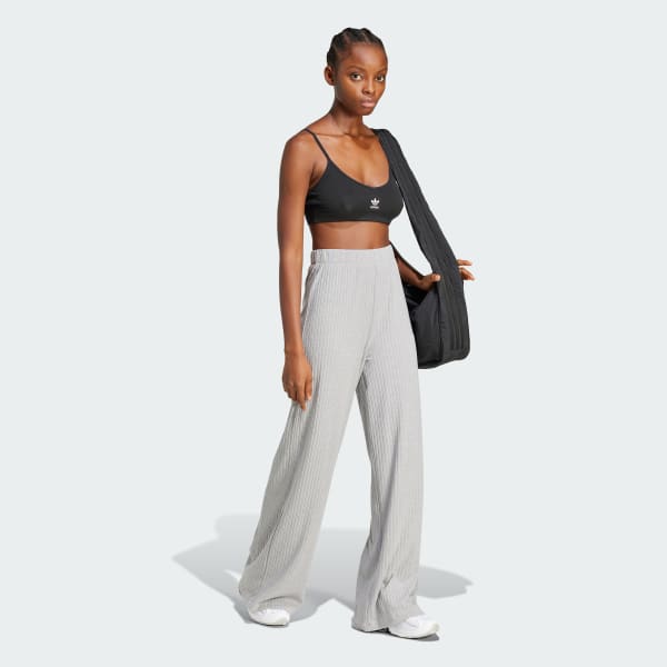 Negro Top Bralette Canelado Essentials