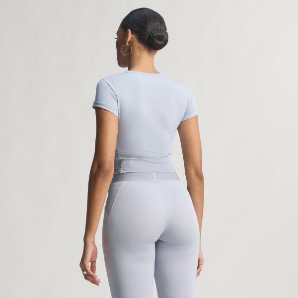 Grigio T-shirt corta e attillata Hyperglam lucida