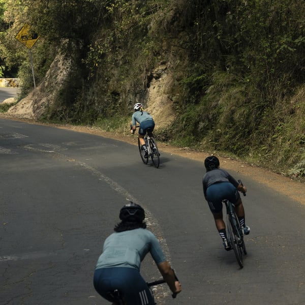 Grun The Cycling Parley Padded Trägershorts IS996