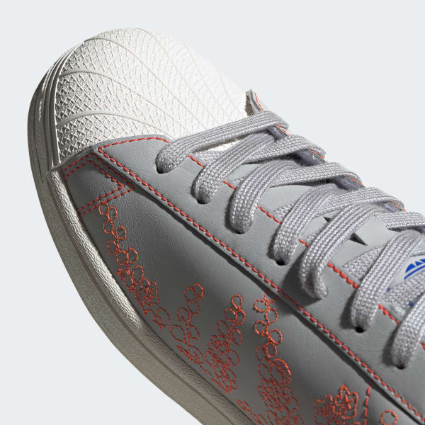 adidas cinza superstar