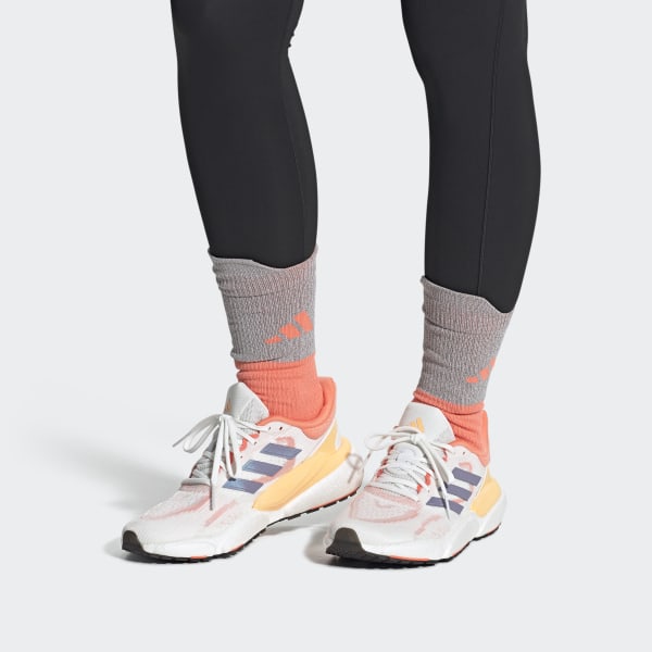Hvid Solarboost 5 sko