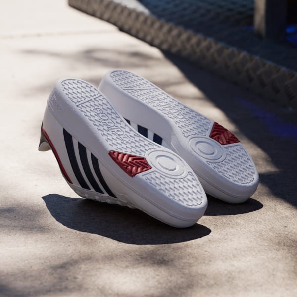 White Hoops 4.0 Shoes