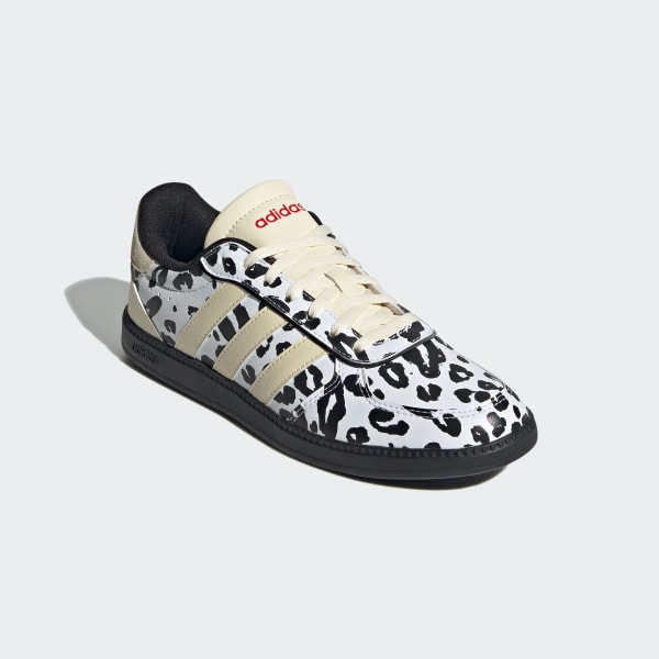 Noir Breaknet Sleek Shoes