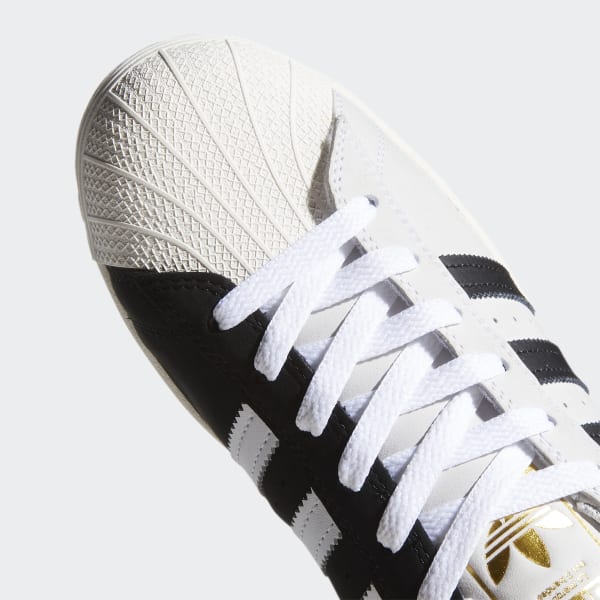Adidas fv0323 2025