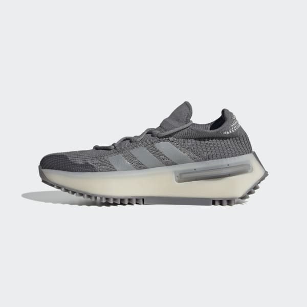 Adidas shoes on sale art s5546 price