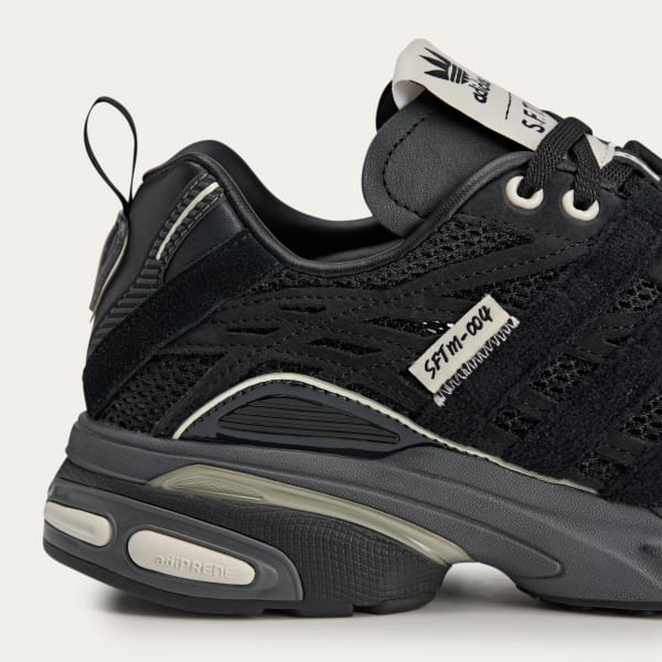 靴 adidas ADISTAR CUSHION SFTM CORE BLACK adidas ADISTAR CUSHION SFTM - Black | Free Shipping with