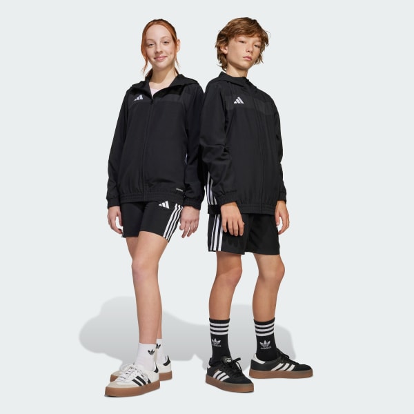 Schwarz Tiro 25 Essentials Woven Kids Shorts