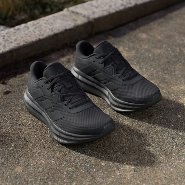 Adidas shoes 7 number black cheap