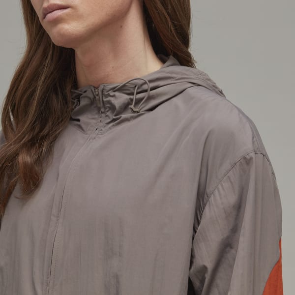 Braun Classic Light Shell Running Windbreaker