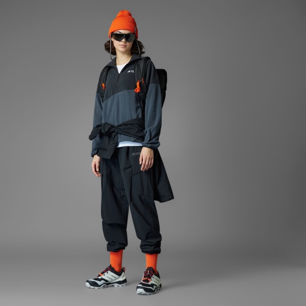 Schwarz Terrex Xploric Cargohose