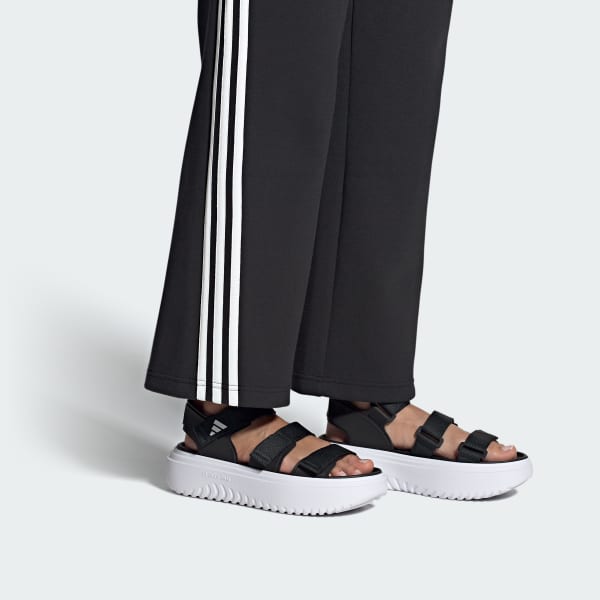 超人気ブティック adidas SLYN Sandals - Black | adidas Singapore 靴