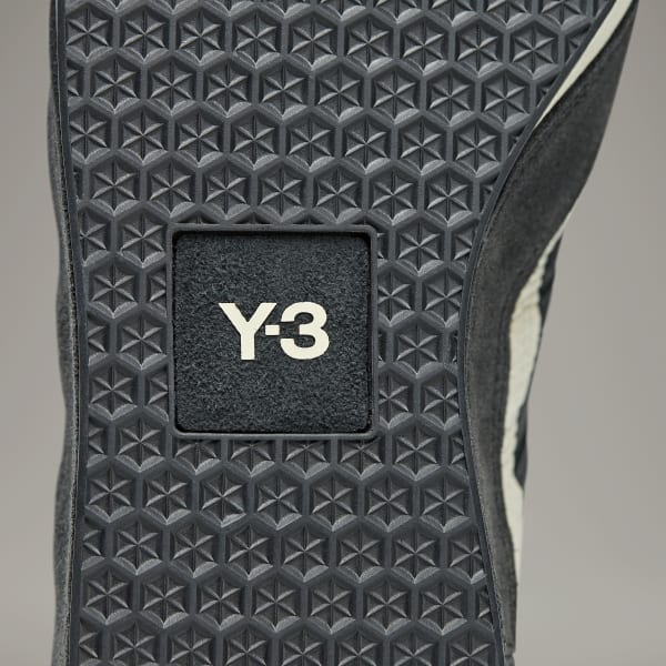 NEW Adidas UltraBoost Cold.RDY Lab Black Carbon FZ3990 Men's Size 6.5