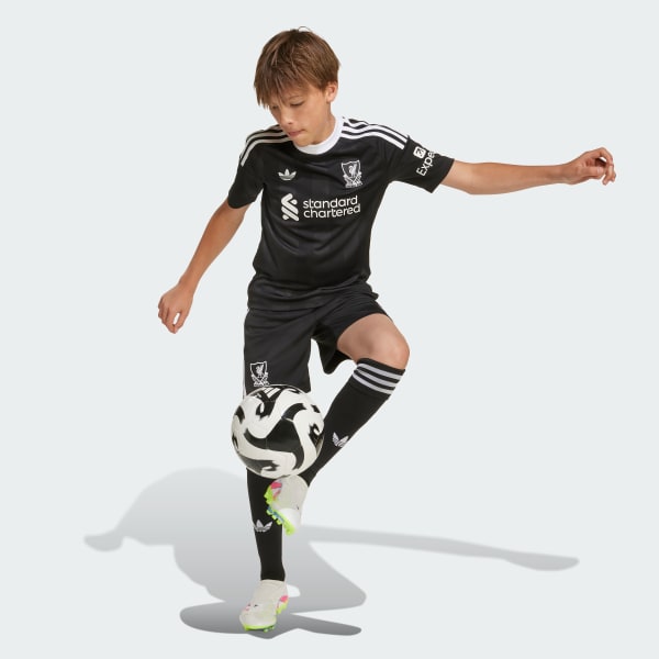 สีดำ เสื้อผู้รักษาประตูชุดที่สาม Liverpool FC 25/26 สำหรับเด็ก
