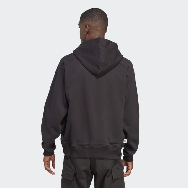 Svart Essentials Hoodie