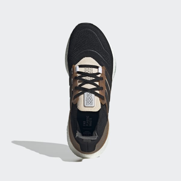 Negro Tenis Ultraboost 22 Made with Nature