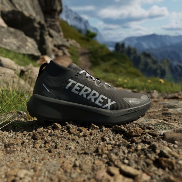 Black Terrex Agravic GTX Trail Running Shoes