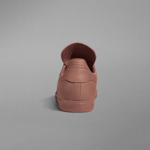 สีน้ำตาล รองเท้า Humanrace Samba