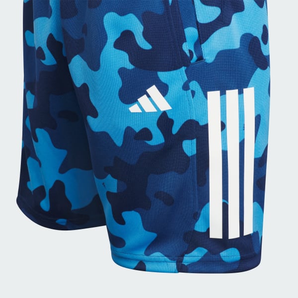 ブルー エッセンシャルズ カモ パック ルーズフィット ダブルAOPニットショーツ