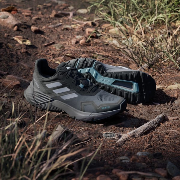 Adidas outdoor traxion on sale