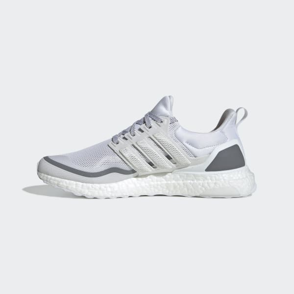 ultraboost reflective crystal white