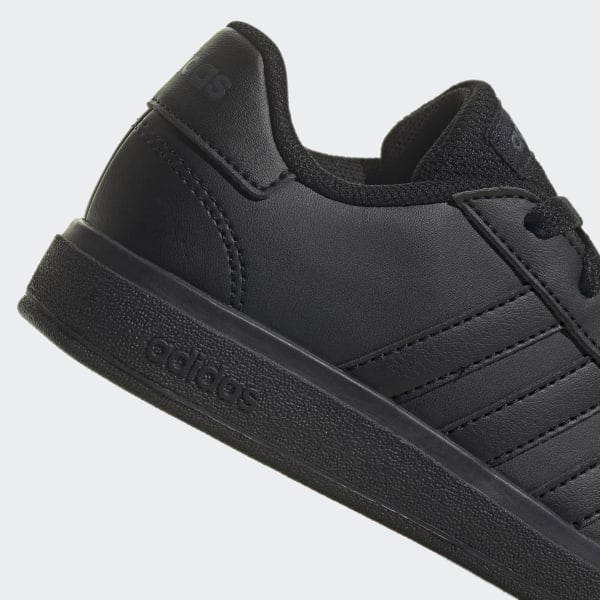 Adidas color negro 2025