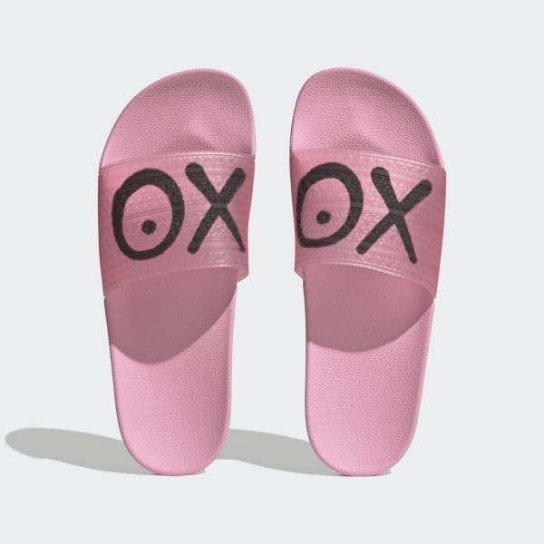 Rosa Chinelo Adilette x André Saraiva