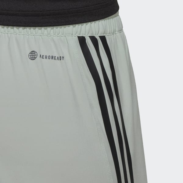 Verde TRAINICONS 3-Stripes Woven Shorts VE431