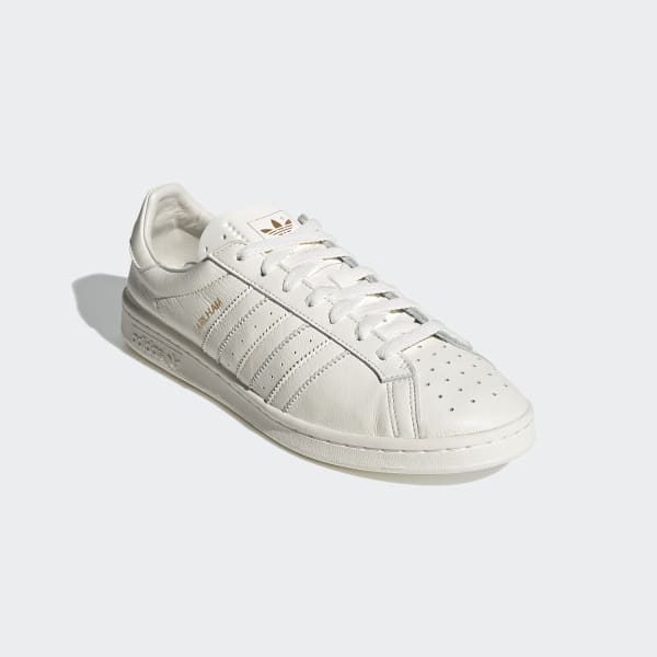 adidas earlham off white