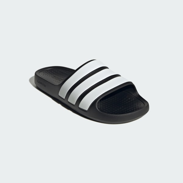 Hitam Slides Adilette Flow