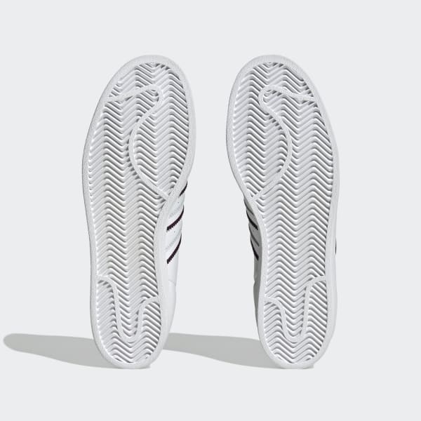 Weiss Superstar Schuh