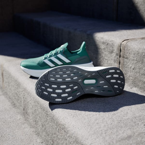 สีเขียว รองเท้า Ultraboost 5