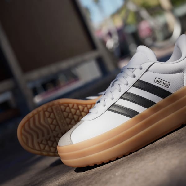 VL Court Bold Lifestyle Shoes Juniors